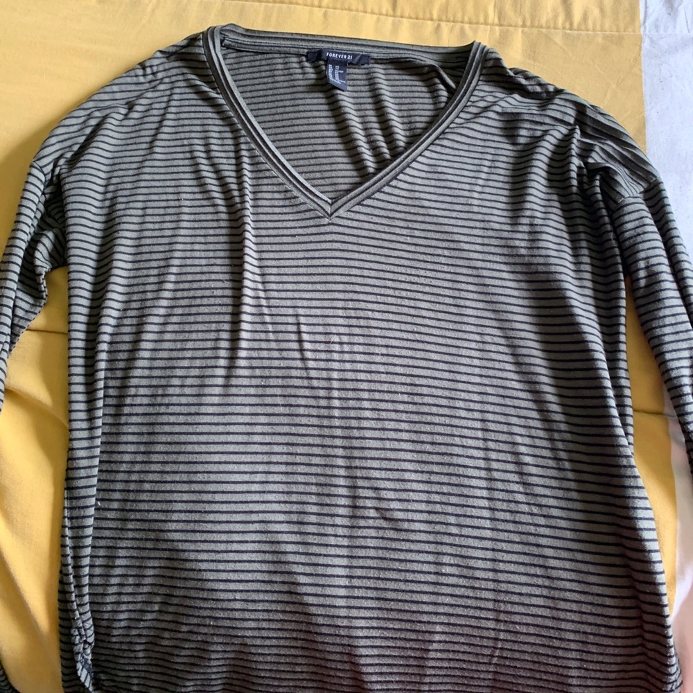 Old navy long sleeve